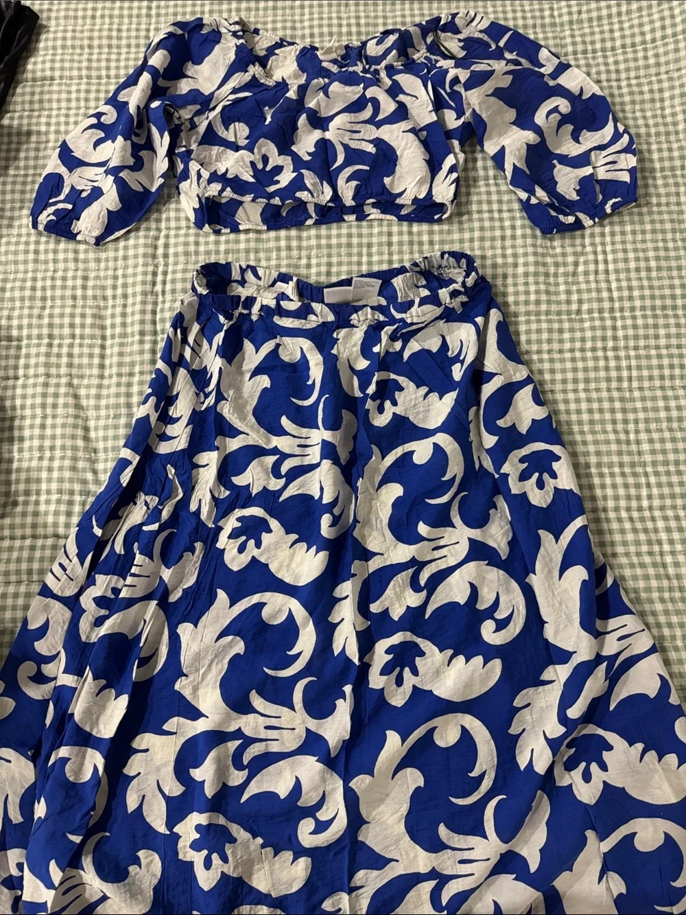 Womens Blue and White Floral Two-Piece Dress Set